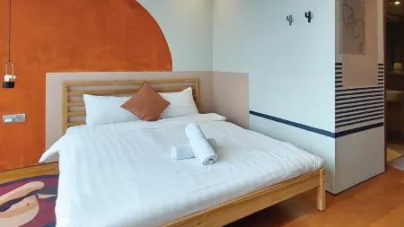 Private Room at Sky Suites KLCC by IRent365