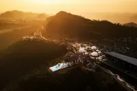 雲從朵花溫泉度假中心 住宿飯店