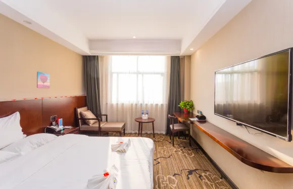 港麗灣酒店（內黃振興路店）