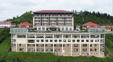 Longyunshan Tea Garden Hotel Of LeYe