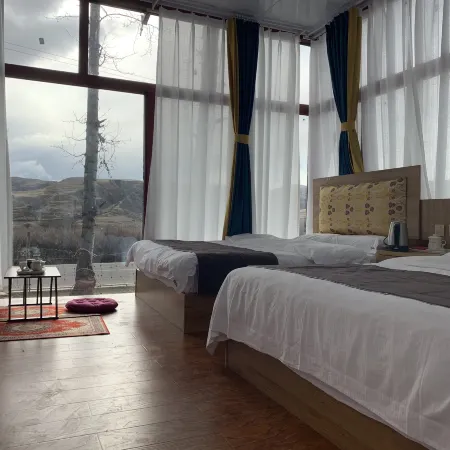 Dao-Zarcilinka Camp