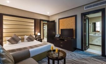 Naviti Warwick Al Khobar