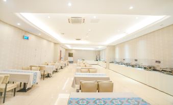 Vienna International Hotel (Jiaxing Longding Wanda Plaza)