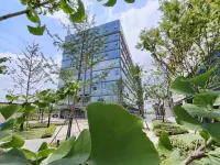 VIENNA INTERNATIONAL HOTEL Отели рядом с достопримечательностью «Автобусная пассажирская станция 30-й Туй-Улица, Шэнхай, Хэфуэ»