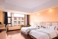 Daocheng Haihong Hotel Hotel in zona CPC Daocheng County Committee Party School