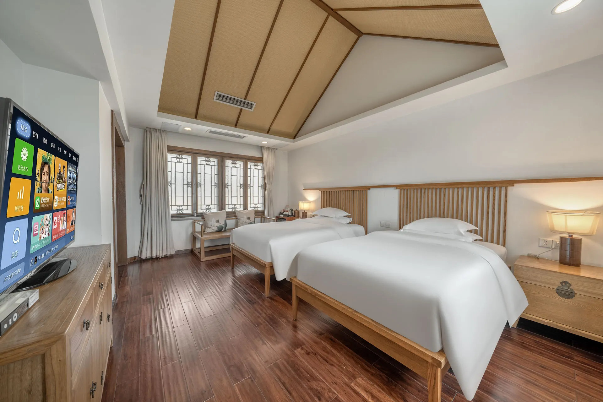 Chongqing Nanping Wanda Moments (Nanping Pedestrian Street) Zimmer Photos