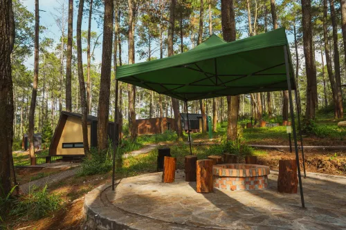 Bobocabin Cikole, Bandung Hotels in Lembang