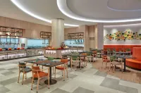 Courtyard by Marriott Setia Alam - breakfast