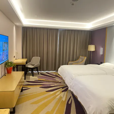 Lavande Hotel (Changji Huajianji)