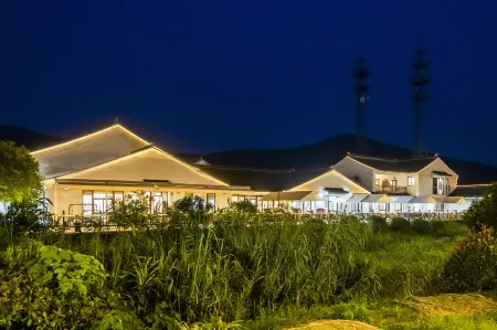 Villa Rhyme Taihu Lake Fishing Pool BBQ Manor Villa (Dongshan Grandma Bridge Branch) Отели рядом с достопримечательностью «Ботанический сад Цзяньнан»