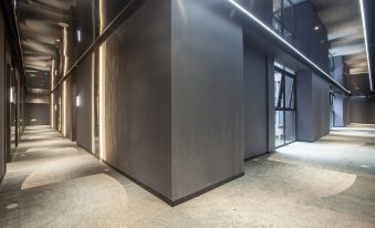 Shudaixiong E-Sports Hotel (Lishui Yongshoufang Commercial Street)