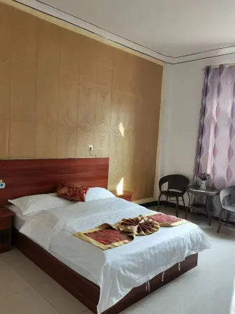 Yunxian Haitian Hotel Отели рядом с достопримечательностью «Yun County Happy Water World»