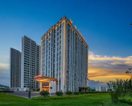 Vienna Hotel (Longnan Dongjiang Branch)