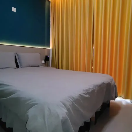 Anyang Hongmen Homestay (Normal College)