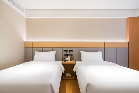 JI Hotel (Shanghai Fengxian Bailian Nanqiao Shopping Center Store)