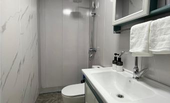 Jiarui Hotel (West high-speed Railway Station)