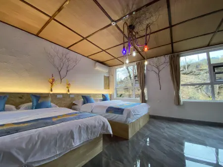 Ban Shan Yun Su (Zhang Lizhuang Village)