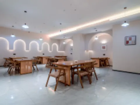 雲泊居里飯店(西雙版納景洪告莊西雙景星光夜市店) 景洪住宿飯店