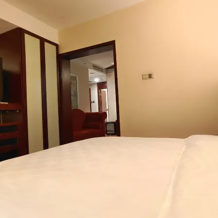 Excemon Beijing Hongxiang Hotel Отели рядом с достопримечательностью «Станция метро Mudanyuan»