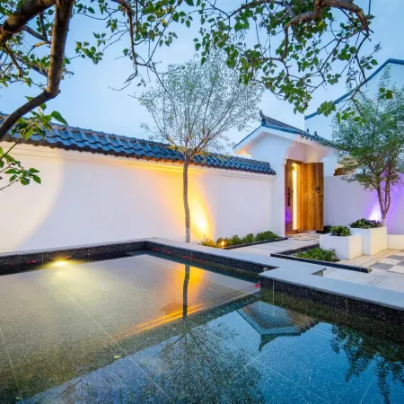 Gaizhou Wishing Island Hot Spring Villa
