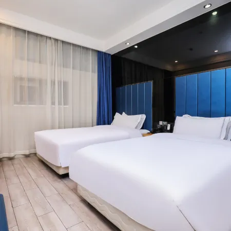 Qingmu Select Hotel (Shanghai Chenghuangmiao Laoximen Subway Station) Отели рядом с достопримечательностью «Станция метро Laoximen»