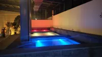 No.6 Hot Spring Hotel - Горячие источники