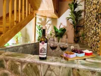 Yudao Shanju Private Tang Homestay (Gubeikou Shuizhen Branch)