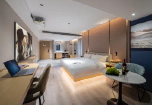 Baoshan Qinghua Seaview Hotel (Qinghua Building)