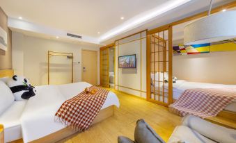 Baiwei Travel Hotel