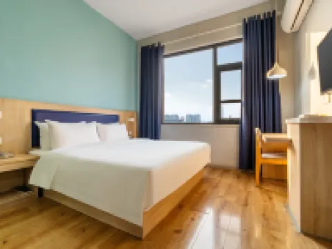 Ba tian Holiday Hotel (Zhengzhou Xinzheng International Airport) Hotels in Xinzheng