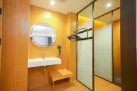 LiHe Hotel (Xiyingmen International Building Merchants Garden City) - con vistas a la montaña