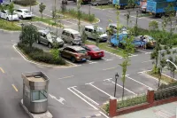 Lvdu Hotel (Jingxian Boutique No.1 Branch) - parking