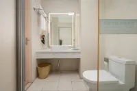 Gentlgrown Sanya Seashore Hotels in Sanya