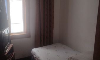 Deqing Juzhong Hotel