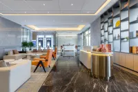 QIANNA HOTEL GLORIOUS(Huixian, Xinxiang)