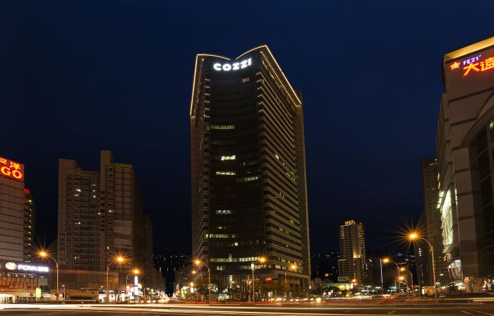 和逸飯店（高雄中山館）