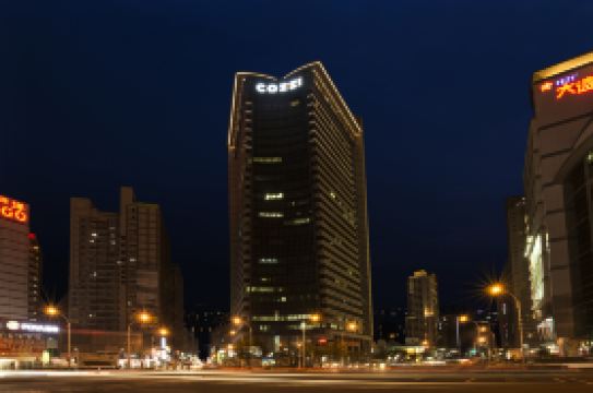 Hotel Cozzi Zhongshan Kaohsiung