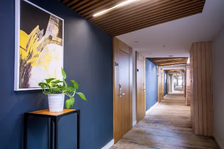 Heping Boutique Hotel Отели в г. Цзыян