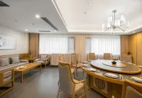 Lao'eshan Hotel - พร้อมอาหารเช้า