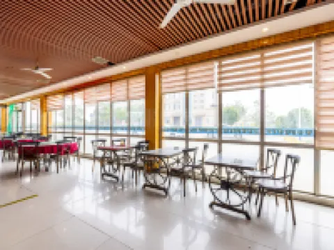 Elong Me Anlai Hotel (Zhangye Linze Danxia Avenue) Hoteles en Condado de Linze