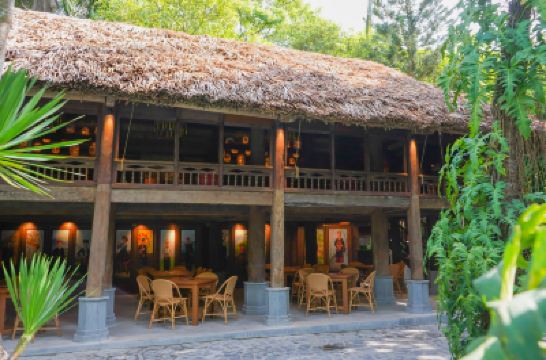 レストラン フラマ リゾート ダナンの写真