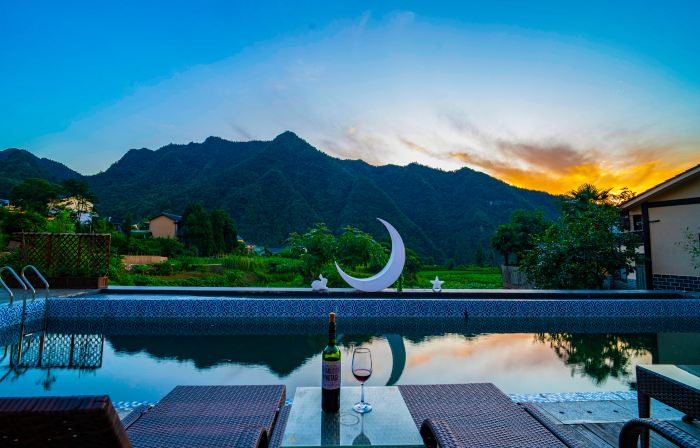 Cloud Bamboo Retreat | Avatar Mountains ,3-min walk to the  Zhangjiajie Forest Park