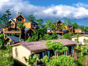 Yuxi Xinping Jia Sa Ai Lao Secret Realm Happy Valley Hotel