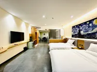 Muyuanshan Resort Hotel (Wanxianshan Scenic Area) - Parking