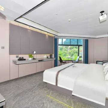 jiangpanguanjingjiudian Hotels near Longtan Park