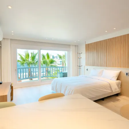 oceanpalade hotel Отели рядом с достопримечательностью «Музей «Брик Кампус»»
