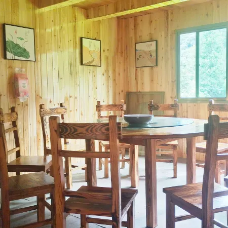 Nanxi Garden · Summer Refuge with Miao Charm