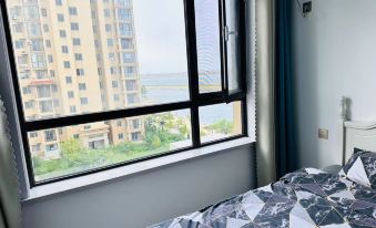Longkou Qihai Xiaozhu B&B (Coast Huafu Branch)