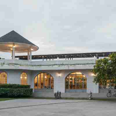 佛羅拉別墅酒店 （北碧府） Hotel Exterior