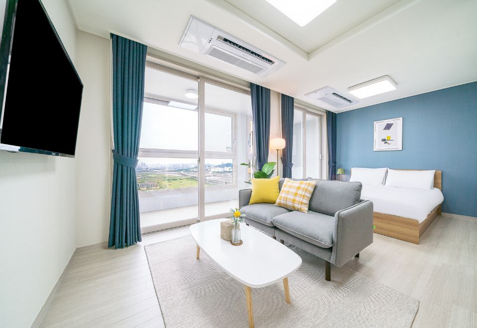 4. 어반스테이 송도..